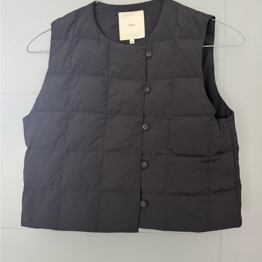 Insis Black Quilted Button-Front Vest